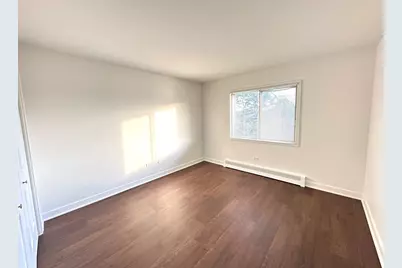 222 S Tryon Street #6, Woodstock, IL 60098 - Photo 9