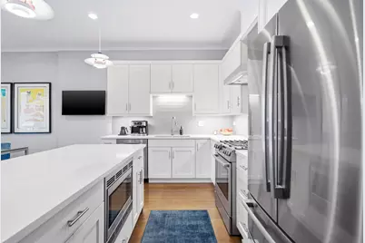 1470 W Winona Street #102, Chicago, IL 60640 - Photo 13