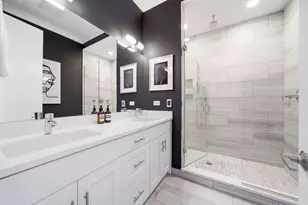 1470 W Winona St, Chicago, IL 60640 - Photo 15