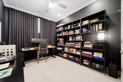 1470 W Winona Street #102, Chicago, IL 60640 - Photo 27