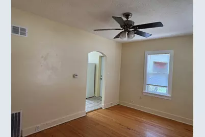 2824 School Street, Rockford, IL 61101 - Photo 9