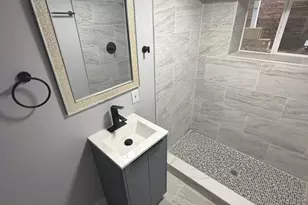 8219 S Honore St, Chicago, IL 60620 - Photo 29