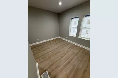 8219 S Honore Street, Chicago, IL 60620 - Photo 15