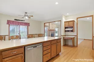 517 Sawgrass Ln, Hampshire, IL 60140 - Photo 11