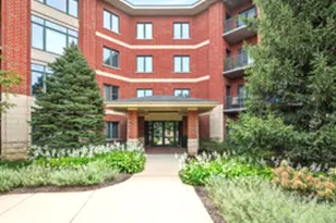 855 22nd St, Lombard, IL 60148 - Photo 1