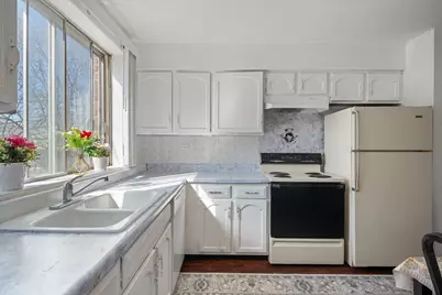 9445 Kenton Avenue #207, Skokie, IL 60076 - Photo 13