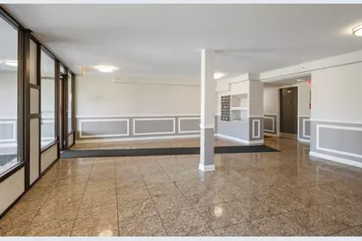 9445 Kenton Avenue #207, Skokie, IL 60076 - Photo 7