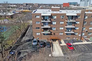 9445 Kenton Ave, Skokie, IL 60076 - Photo 3