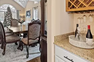 970 Waterside Ct, Aurora, IL 60502 - Photo 11