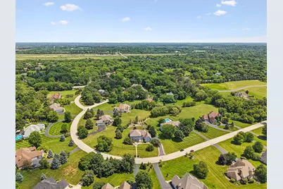 6605 Oakwood Manor Drive, Crystal Lake, IL 60012 - Photo 75