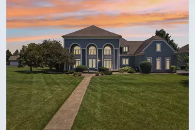 6605 Oakwood Manor Drive, Crystal Lake, IL 60012 - Photo 1