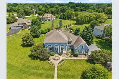 6605 Oakwood Manor Drive, Crystal Lake, IL 60012 - Photo 71