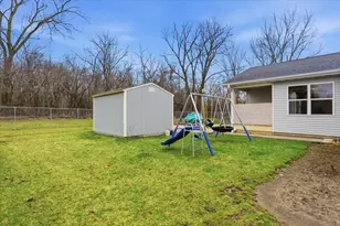 1624 Arrington Dr, North Chicago, IL 60064 - Photo 23