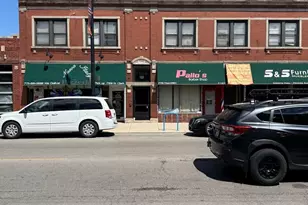 7109 N Clark St, Chicago, IL 60626 - Photo 1