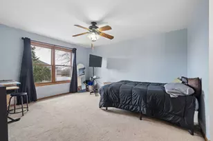 611 Prairie View Ln, Hinckley, IL 60520 - Photo 27