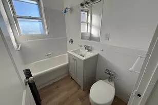 6930 N Greenview Ave, Chicago, IL 60626 - Photo 13