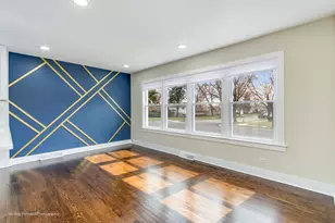 1314 E 151st St, Dolton, IL 60419 - Photo 5