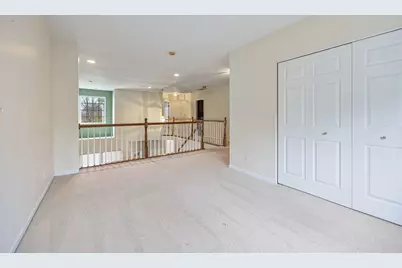 2556 Camberley Circle #2-813, Westchester, IL 60154 - Photo 23