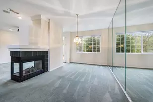 2556 Camberley Cir, Westchester, IL 60154 - Photo 13