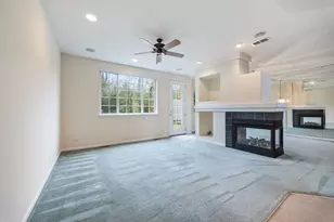 2556 Camberley Cir, Westchester, IL 60154 - Photo 9