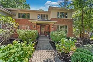 3 Elsinoor Dr, Lincolnshire, IL 60069 - Photo 1