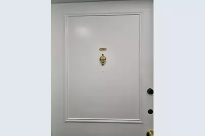 922 Old Willow Road #208, Prospect Heights, IL 60070 - Photo 5