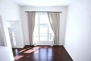 462 Grosvenor Ln, Aurora, IL 60504 - Photo 5