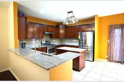 462 Grosvenor Lane, Aurora, IL 60504 - Photo 7