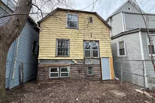 7919 S Escanaba Ave, Chicago, IL 60617 - Photo 13