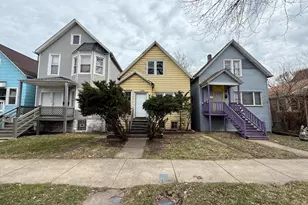 7919 S Escanaba Ave, Chicago, IL 60617 - Photo 1