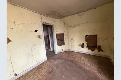 7919 S Escanaba Avenue, Chicago, IL 60617 - Photo 9