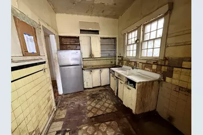 7919 S Escanaba Avenue, Chicago, IL 60617 - Photo 5