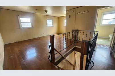 9061 S Parnell Avenue, Chicago, IL 60620 - Photo 27