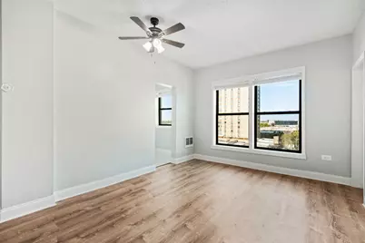 4520 N Clarendon Avenue #708, Chicago, IL 60640 - Photo 3