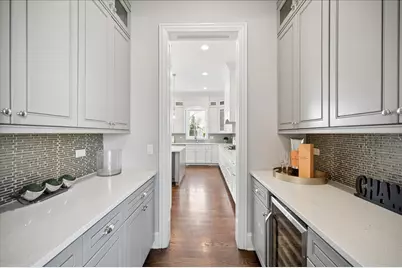 9512 Sayre Avenue, Morton Grove, IL 60053 - Photo 17