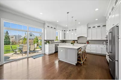 9512 Sayre Avenue, Morton Grove, IL 60053 - Photo 13