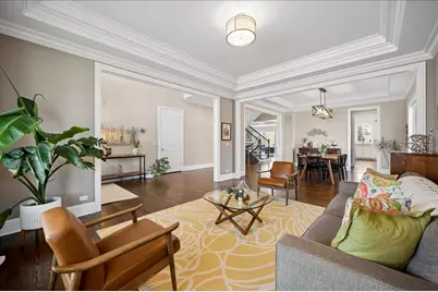 9512 Sayre Avenue, Morton Grove, IL 60053 - Photo 7