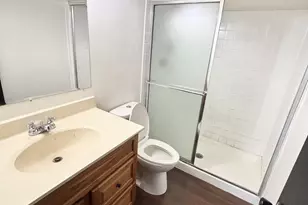 1373 Greenbrook Ct, Hanover Park, IL 60133 - Photo 9