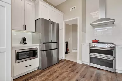 962 Shoreline Road #898, Lake Barrington, IL 60010 - Photo 5