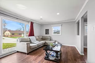 181 Nanti St, Park Forest, IL 60466 - Photo 3