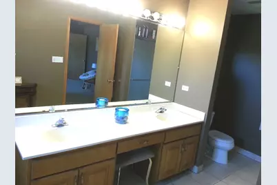 [Address not provided], Oak Forest, IL 60452 - Photo 15