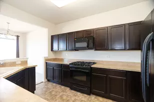 13340 Mockingbird Ct, Huntley, IL 60142 - Photo 11