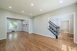 634 Brooklyn Dr, Aurora, IL 60502 - Photo 5