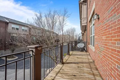 702 N Keystone Lane, Vernon Hills, IL 60061 - Photo 13