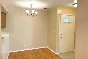 1964 Kenilworth Cir, Hoffman Estates, IL 60169 - Photo 7