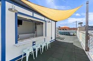 1515 N Claremont Ave, Chicago, IL 60622 - Photo 3