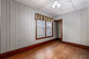 216 W 10th St, Streator, IL 61364 - Photo 13