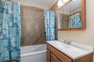 216 W 10th St, Streator, IL 61364 - Photo 17