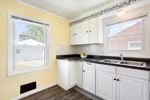 8630 45th St, Lyons, IL 60534 - Photo 5