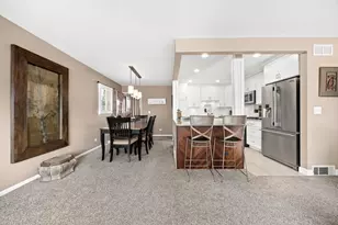 908 40th St, Downers Grove, IL 60515 - Photo 7